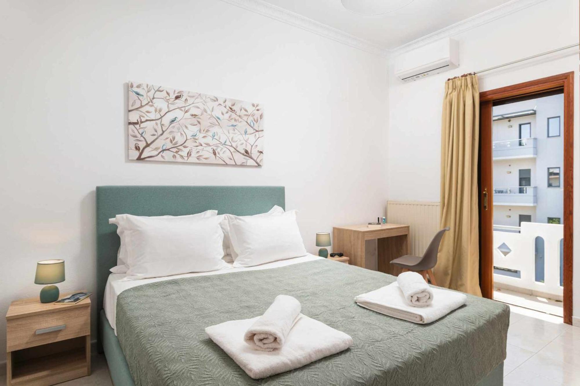 Somine Apartment Chania Chania  Bagian luar foto